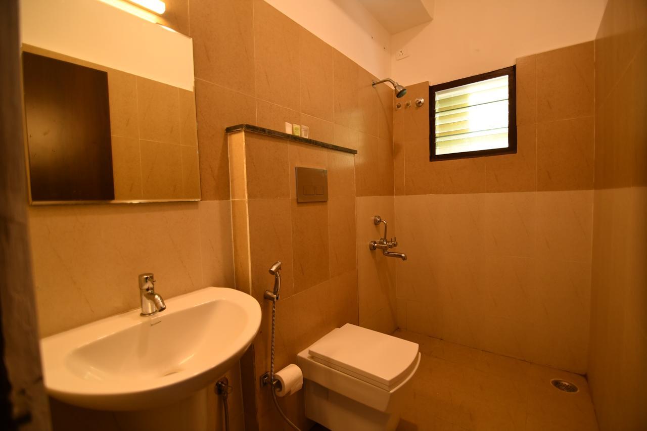Lake View Hotel Madurai Exterior photo