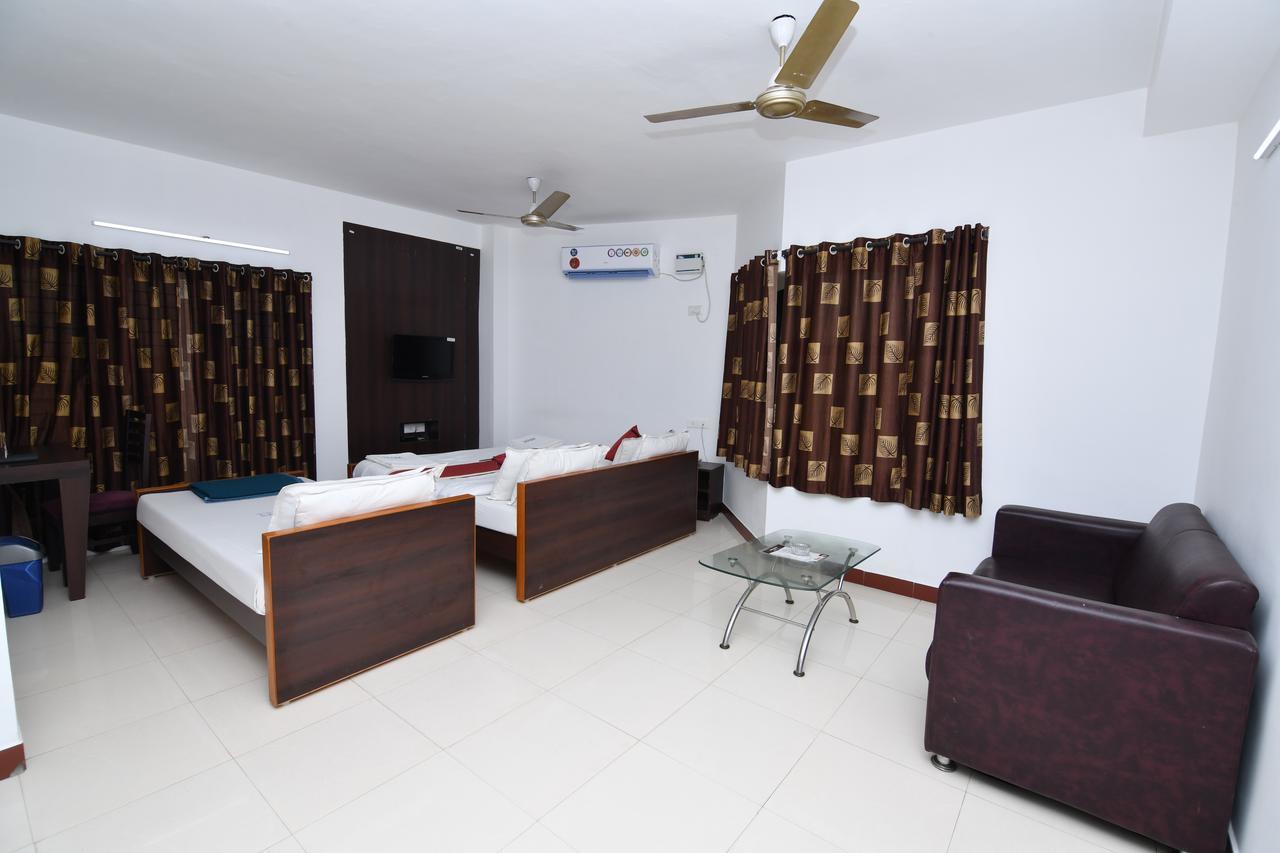 Lake View Hotel Madurai Exterior photo